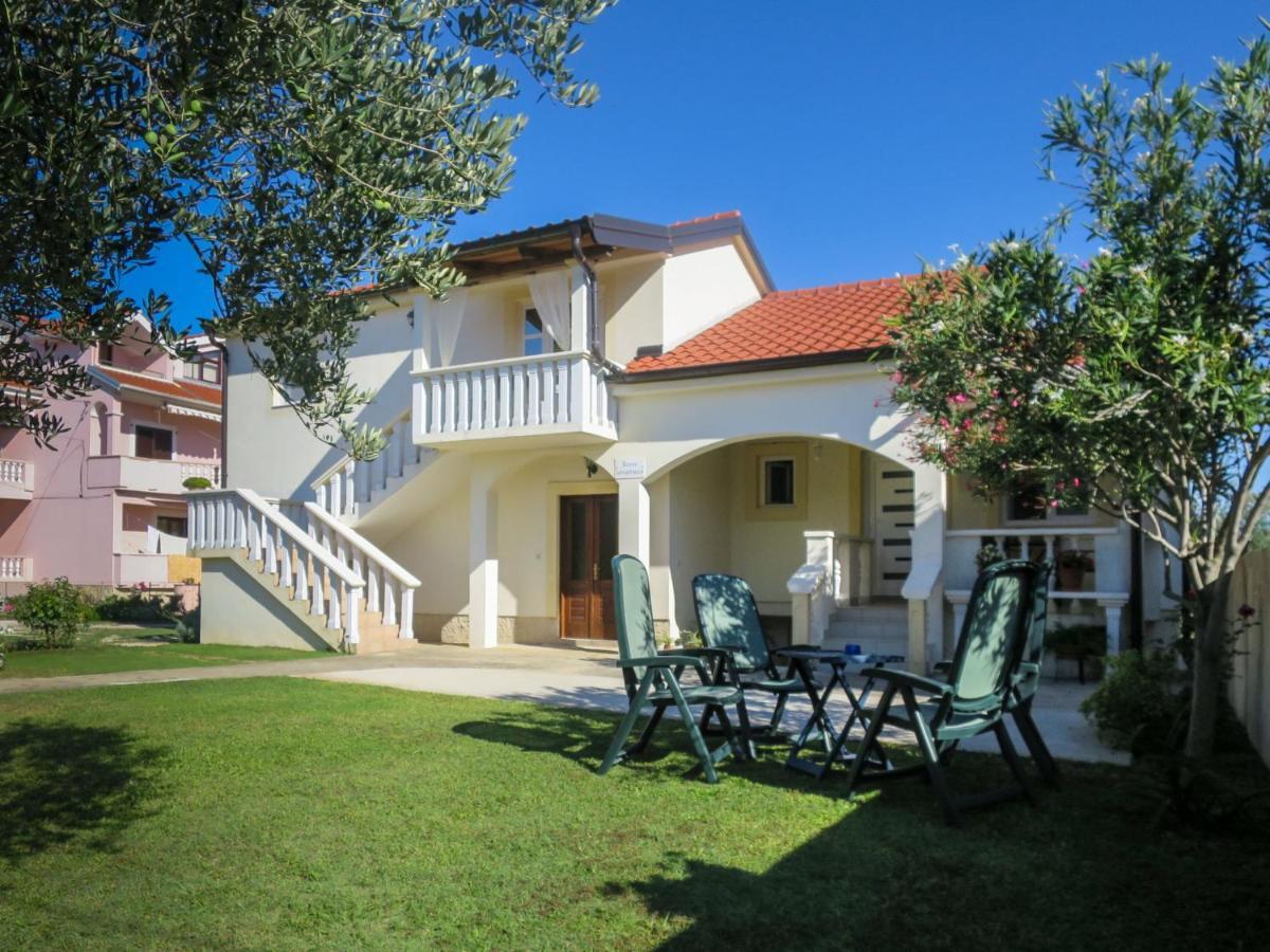 Holiday Home Tone By Interhome Privlaka  Luaran gambar
